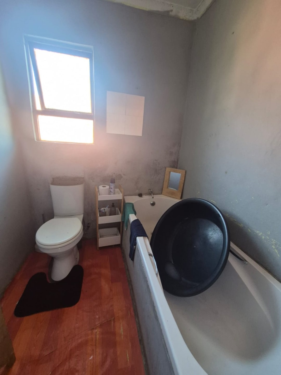 2 Bedroom Property for Sale in Bethelsdorp Eastern Cape